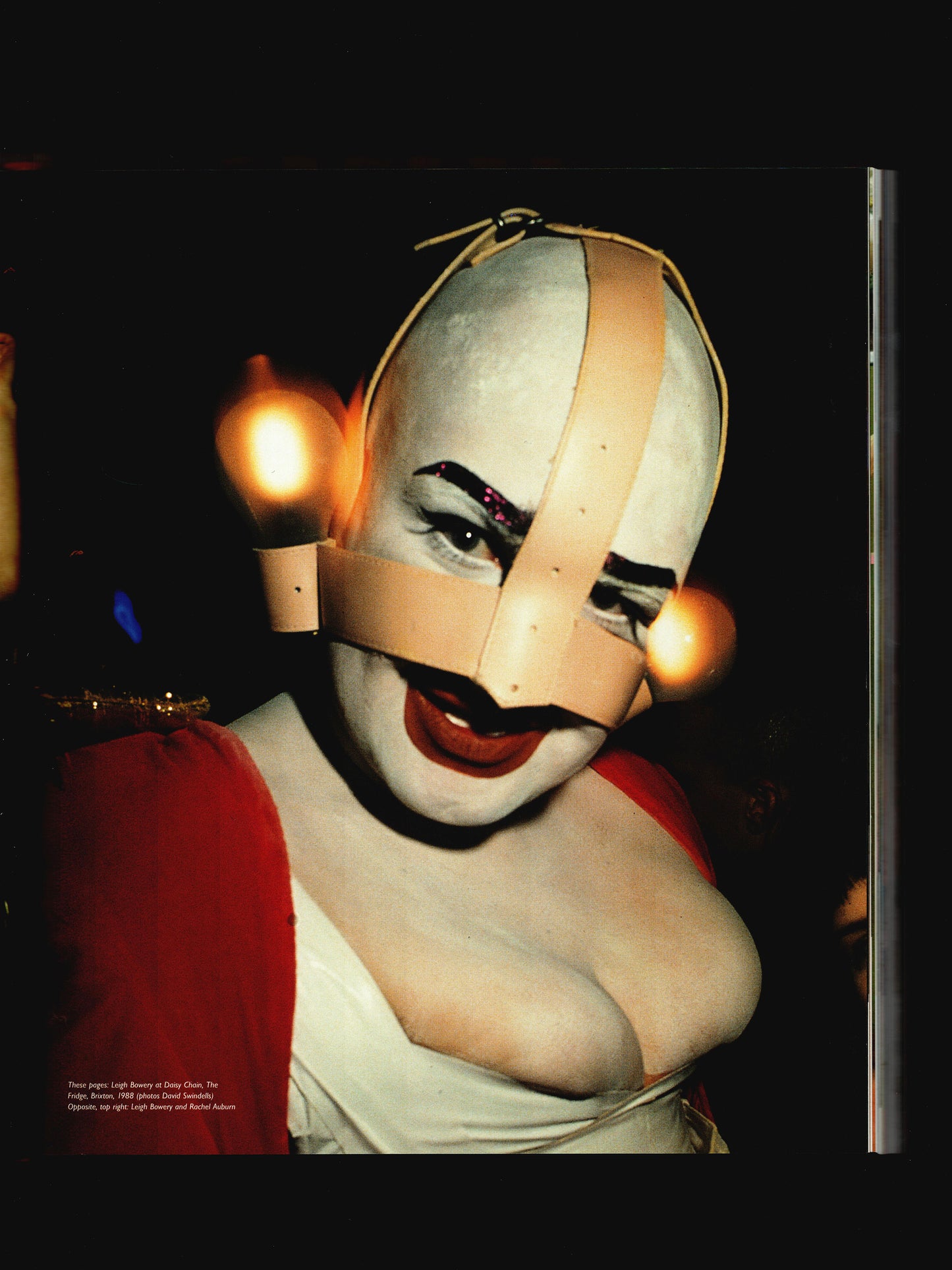 LEIGH BOWERY (1998)